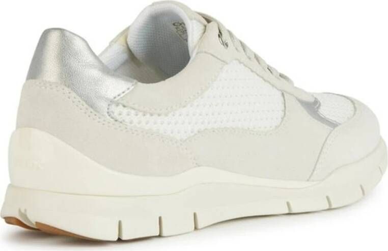 Geox Beige Sneakers voor Vrouwen Beige Dames