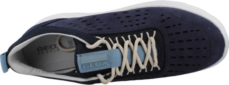 Geox Stijlvolle Casual Sneakers voor Vrouwen