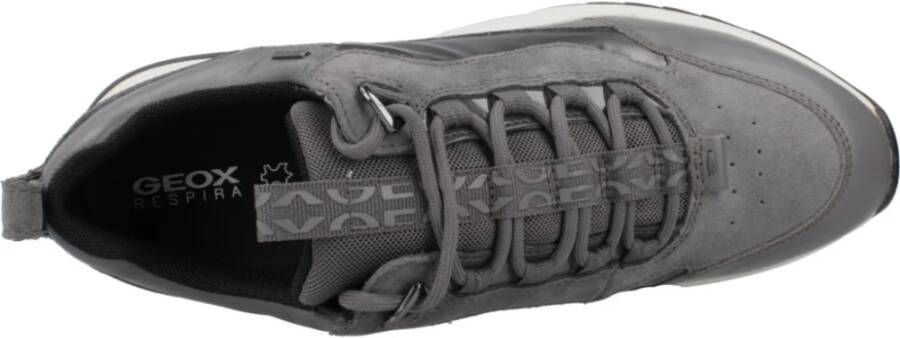 Geox Stijlvolle Sneakers voor dagelijks gebruik