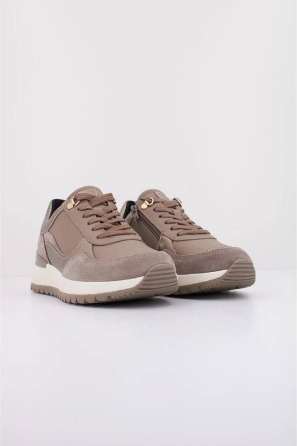 Geox Stijlvolle Sneakers voor dagelijks gebruik