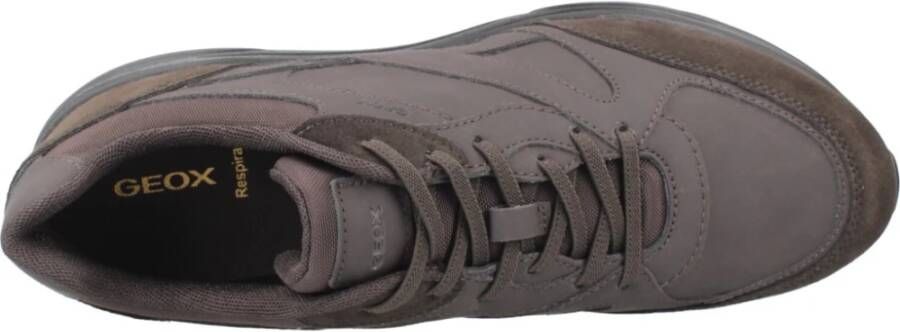 Geox Stijlvolle Sneakers voor Stadsleven