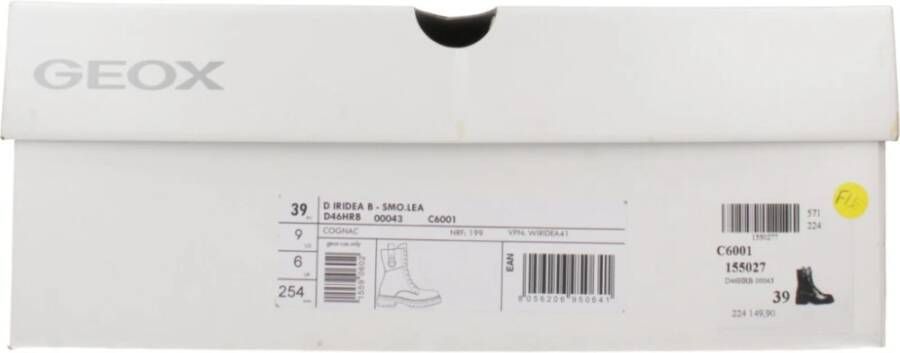 Geox Stijlvolle Veterschoenen met Iridea-detail