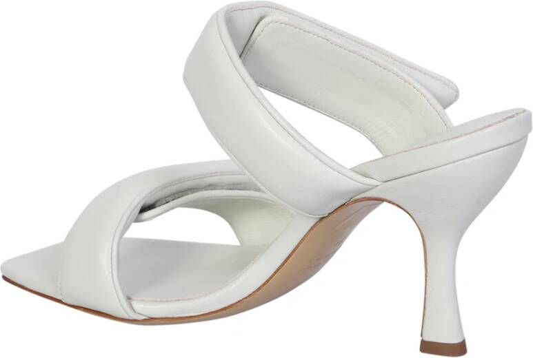 Gia Borghini Witte Sandalen Elegant Comfortabel Modern Ontwerp