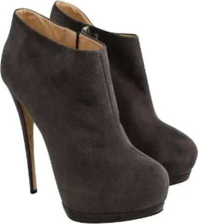 Giambattista Valli Pre-owned Suede boots Gray Dames