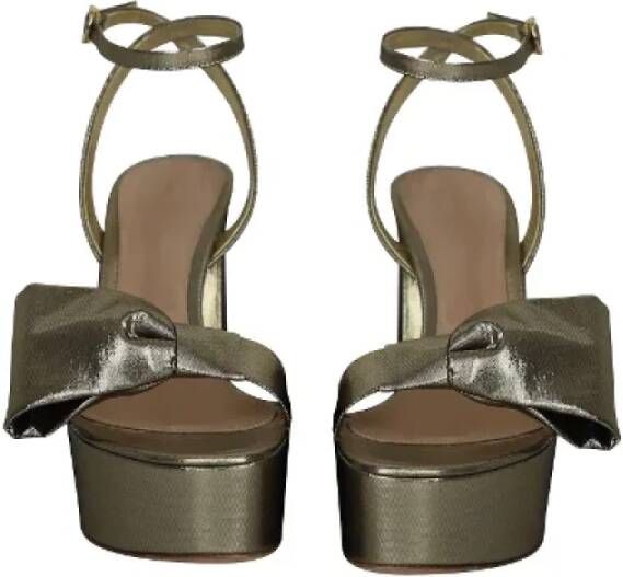 Gianvito Rossi Pre-owned Canvas sandals Green Dames