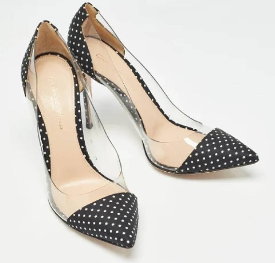 Gianvito Rossi Pre-owned Fabric heels Black Dames