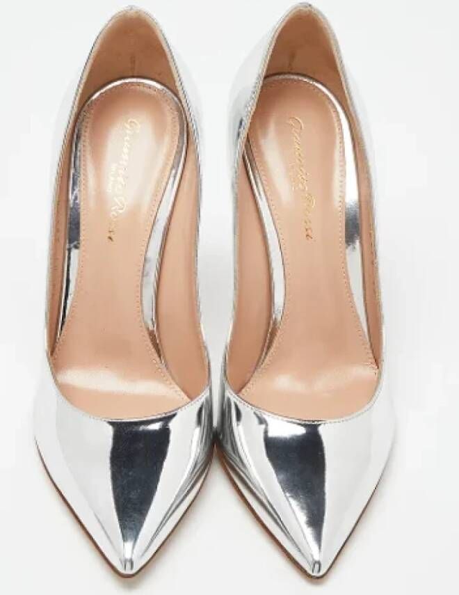 Gianvito Rossi Pre-owned Fabric heels Gray Dames