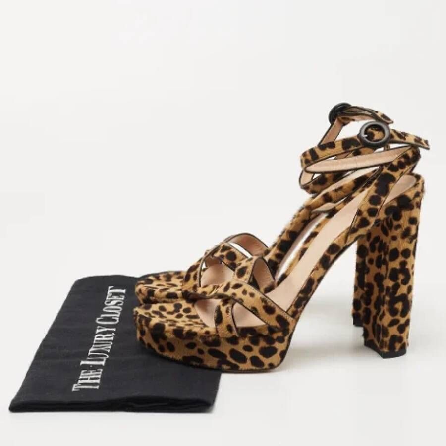 Gianvito Rossi Pre-owned Fabric sandals Brown Dames
