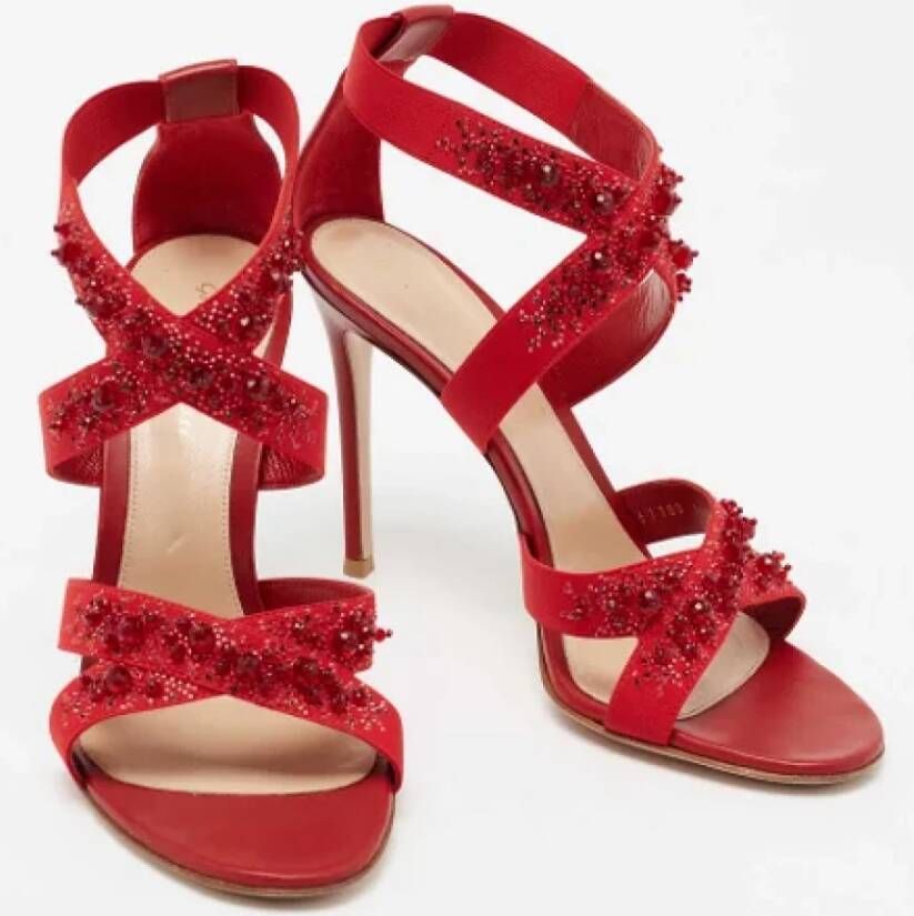 Gianvito Rossi Pre-owned Fabric sandals Red Dames
