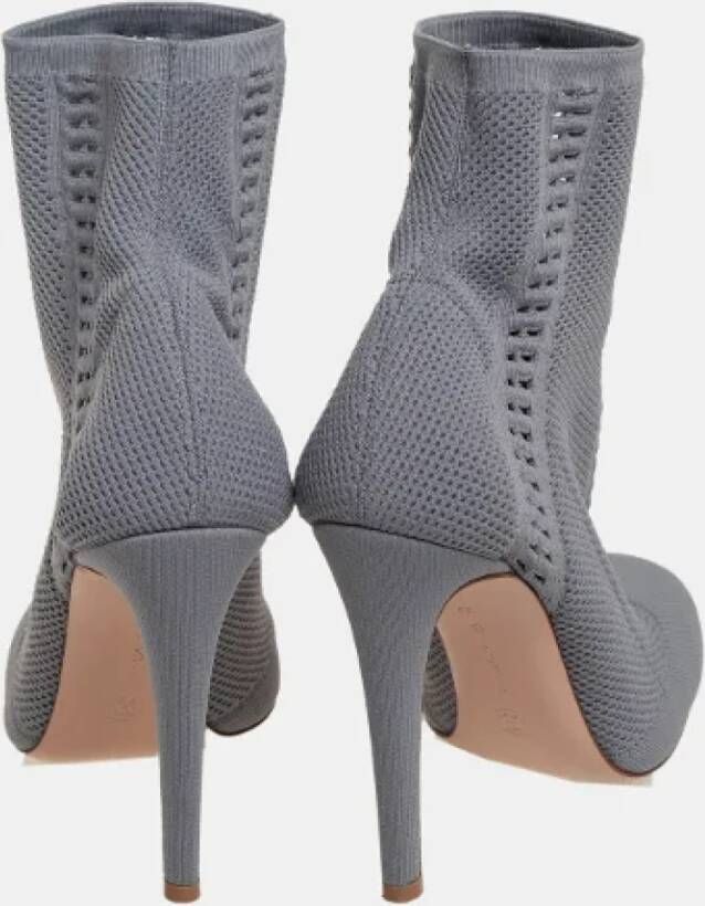 Gianvito Rossi Pre-owned Knit boots Gray Dames