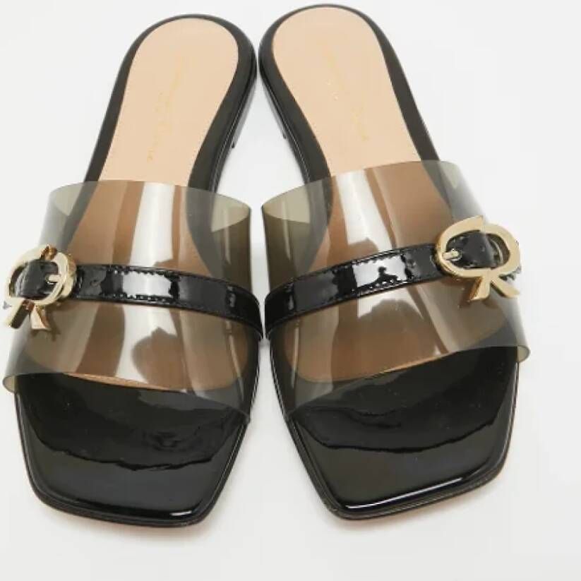 Gianvito Rossi Pre-owned Leather flats Black Dames