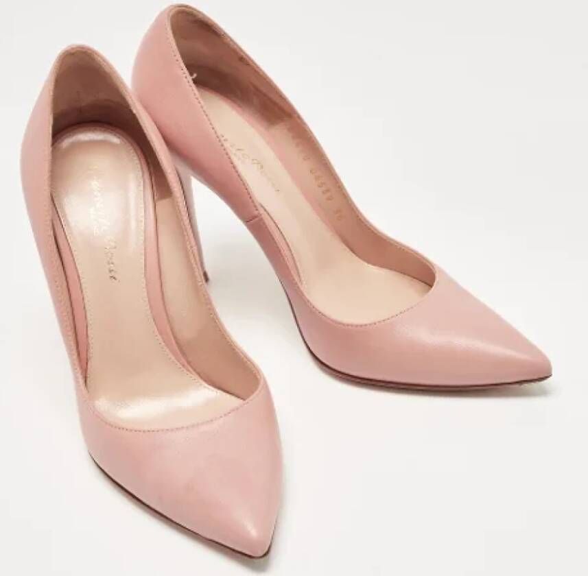 Gianvito Rossi Pre-owned Leather heels Pink Dames