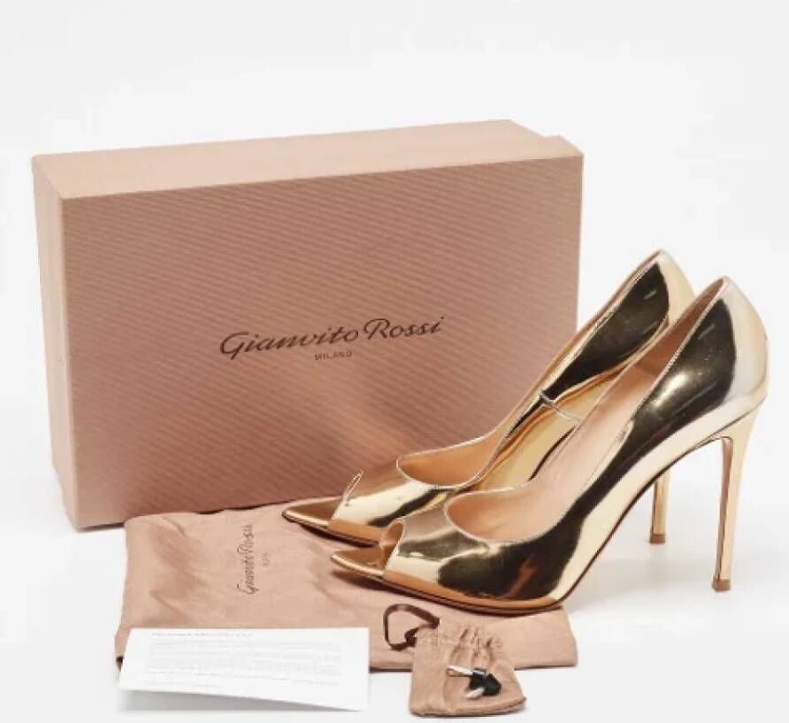 Gianvito Rossi Pre-owned Leather heels Yellow Dames