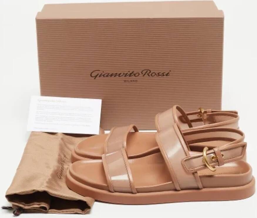 Gianvito Rossi Pre-owned Leather sandals Beige Dames