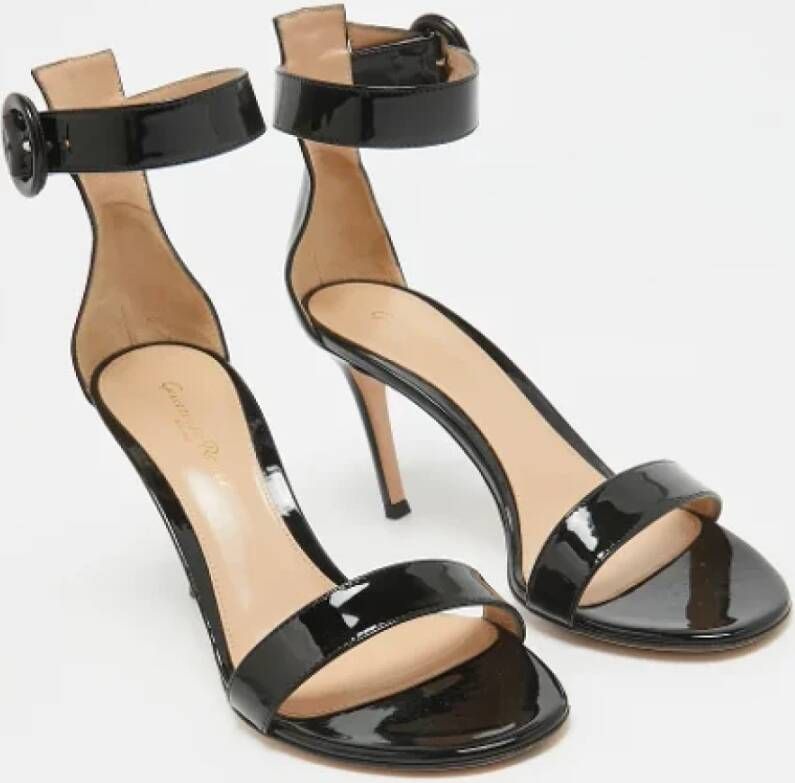 Gianvito Rossi Pre-owned Leather sandals Black Dames