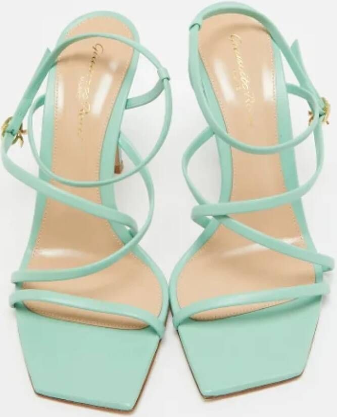 Gianvito Rossi Pre-owned Leather sandals Green Dames