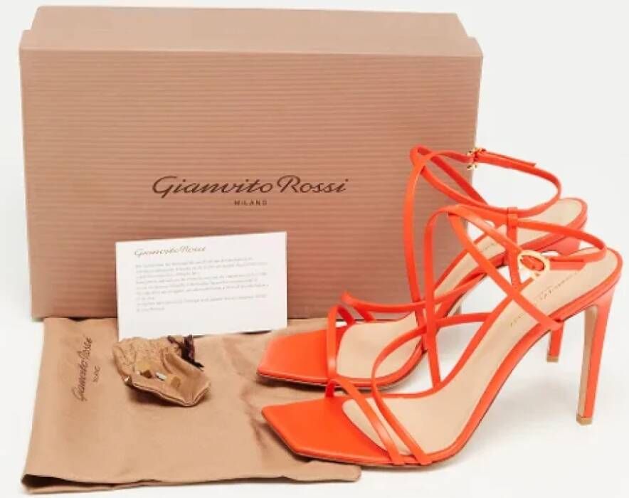 Gianvito Rossi Pre-owned Leather sandals Red Dames