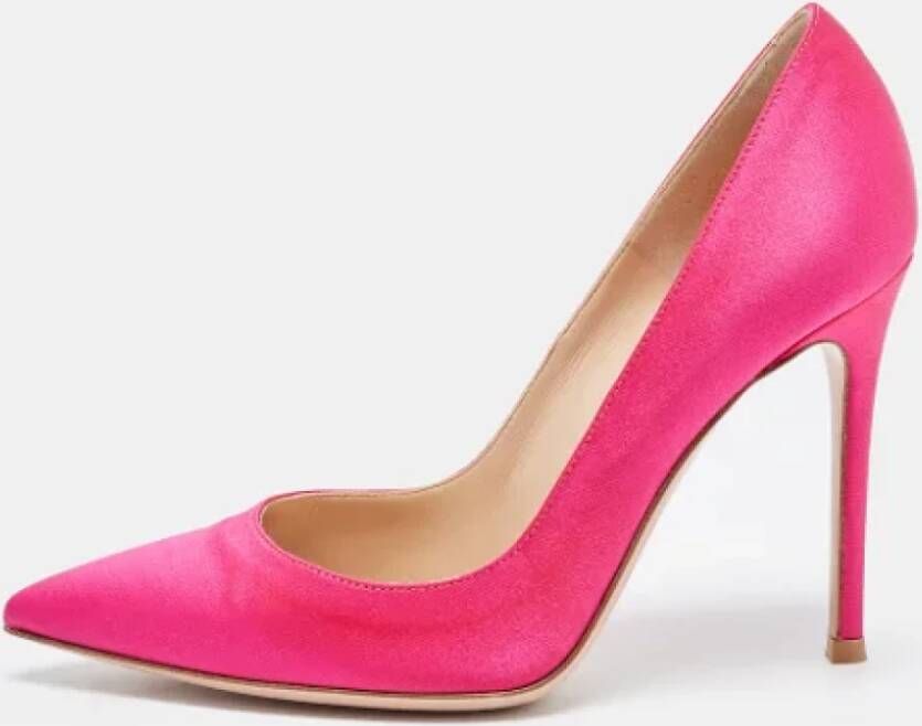 Gianvito Rossi Pre-owned Satin heels Pink Dames