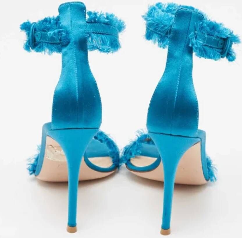 Gianvito Rossi Pre-owned Satin sandals Blue Dames