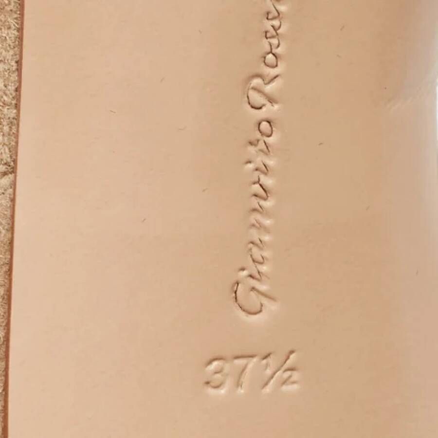 Gianvito Rossi Pre-owned Suede heels Beige Dames