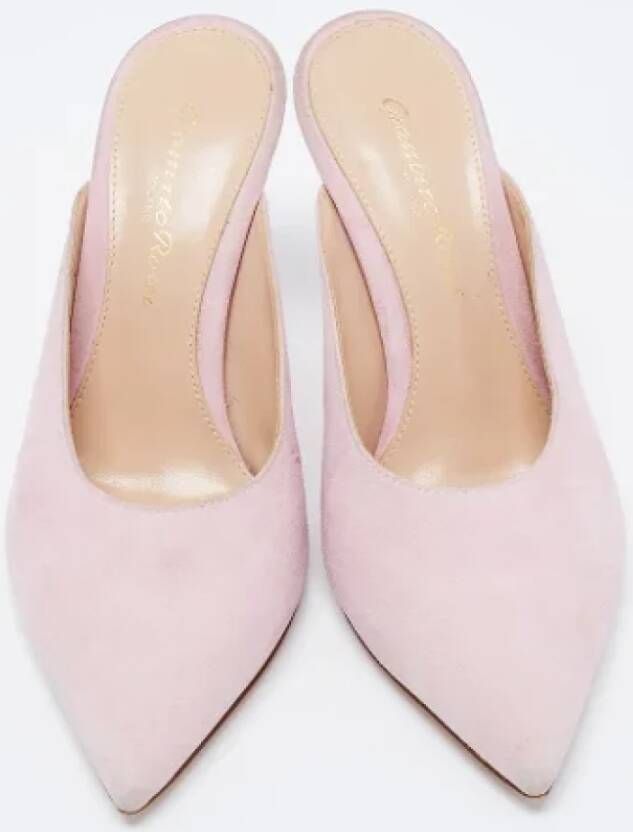 Gianvito Rossi Pre-owned Suede mules Pink Dames