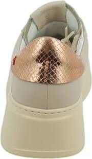 Gio+ Beige Suède Sneakers met Gouden Details