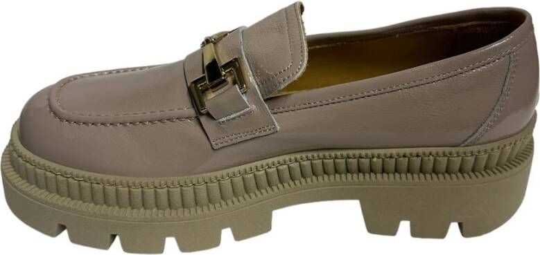Gio+ Nude Naplak Mocassin met Gouden Accessoire Pink Dames