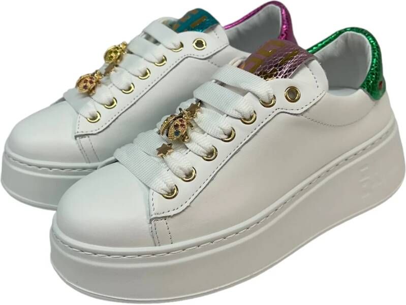 Gio+ Witte kalfsleren sneaker met verwijderbare accessoires White Dames