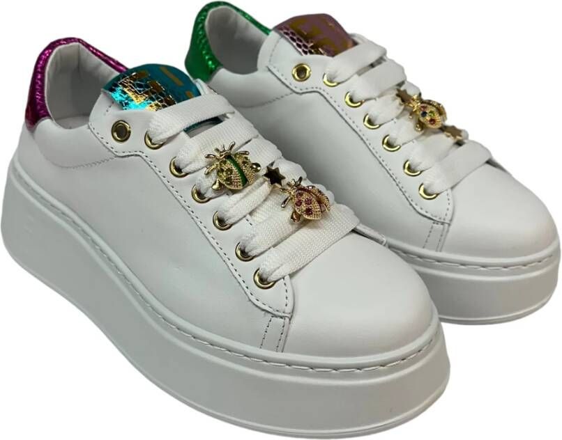 Gio+ Witte kalfsleren sneaker met verwijderbare accessoires White Dames