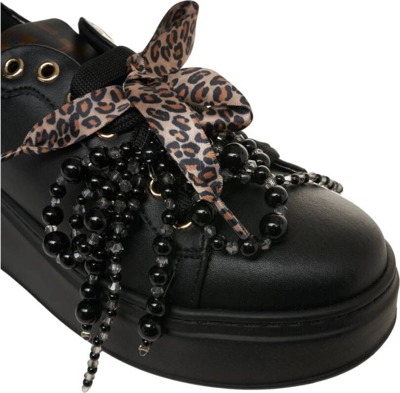 Gio+ Zwarte Platform Sneakers met Parel Details
