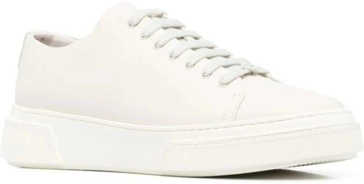 Giorgio Armani Witte Elegante Gesloten Platte Sneakers White Heren