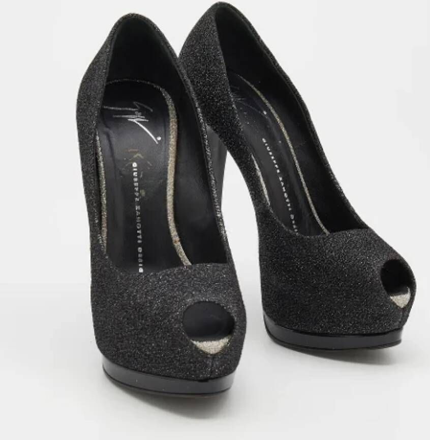 Giuseppe Zanotti Pre-owned Fabric heels Black Dames