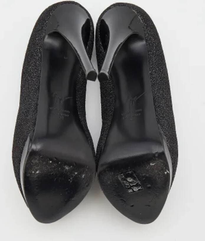 Giuseppe Zanotti Pre-owned Fabric heels Black Dames