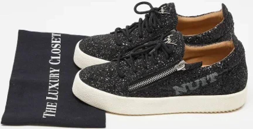 Giuseppe Zanotti Pre-owned Fabric sneakers Black Dames