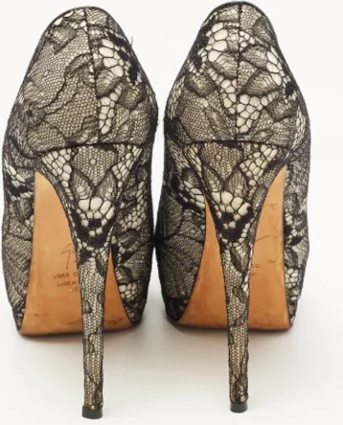 Giuseppe Zanotti Pre-owned Lace heels Black Dames