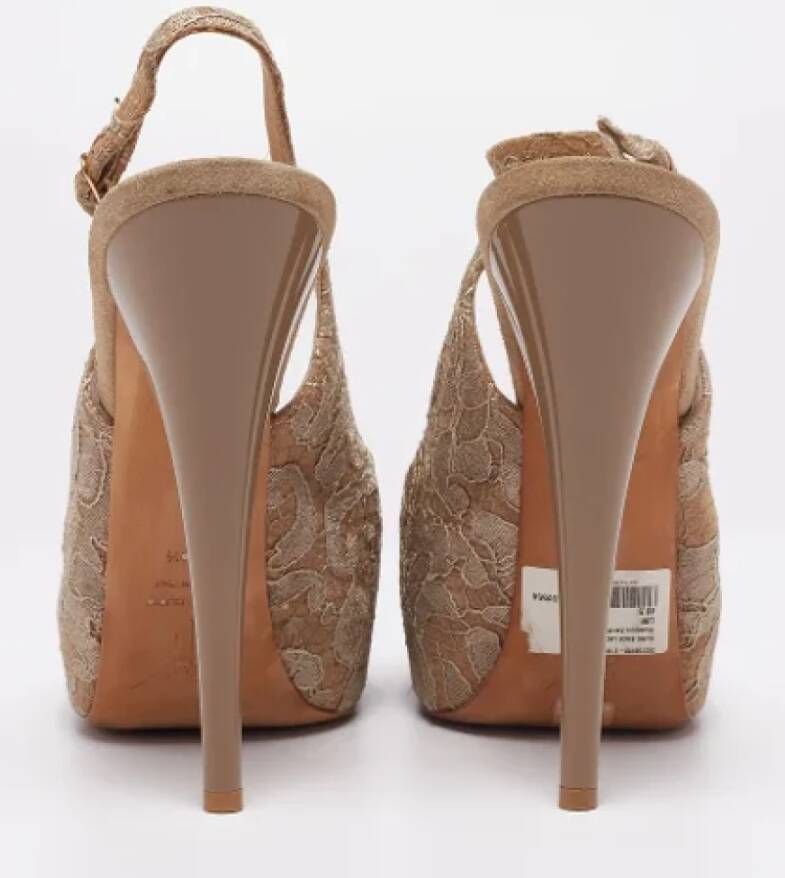 Giuseppe Zanotti Pre-owned Lace sandals Beige Dames