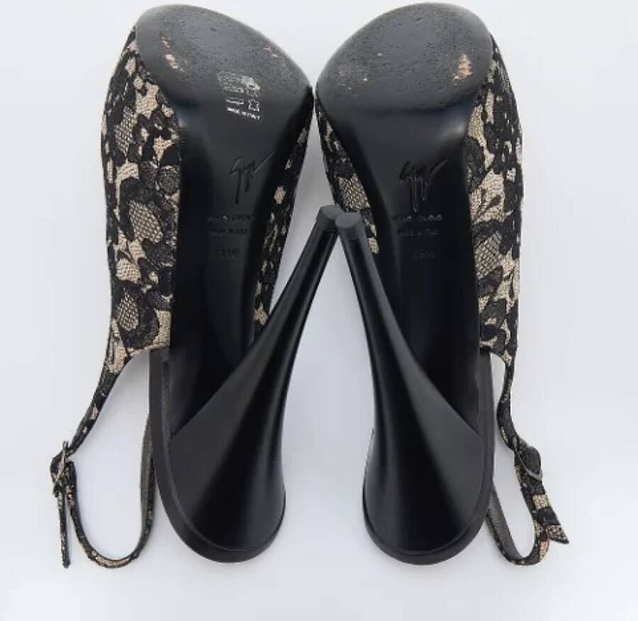 Giuseppe Zanotti Pre-owned Lace sandals Black Dames