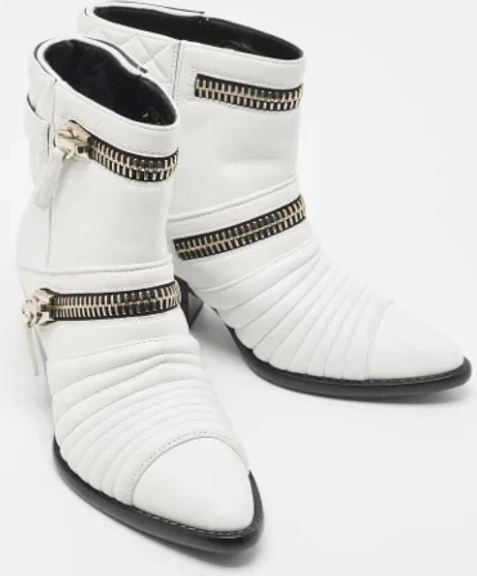 Giuseppe Zanotti Pre-owned Leather boots White Dames