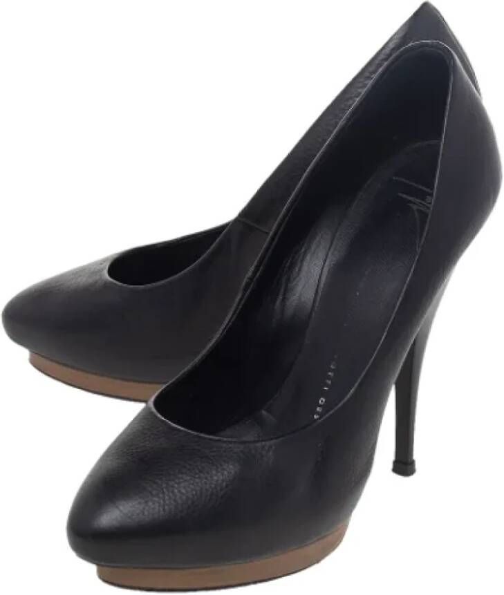 Giuseppe Zanotti Pre-owned Leather heels Black Dames