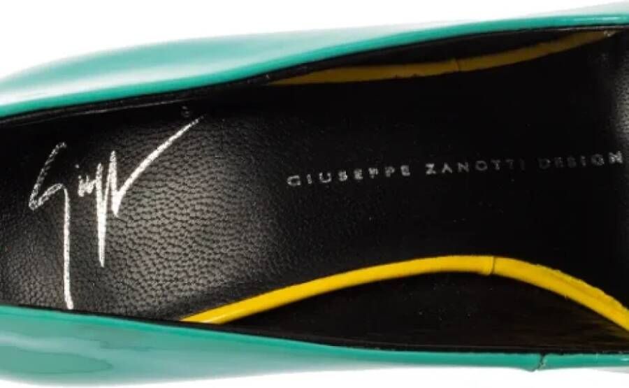 Giuseppe Zanotti Pre-owned Leather heels Green Dames