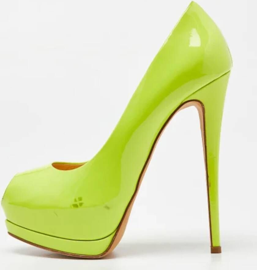 Giuseppe Zanotti Pre-owned Leather heels Green Dames