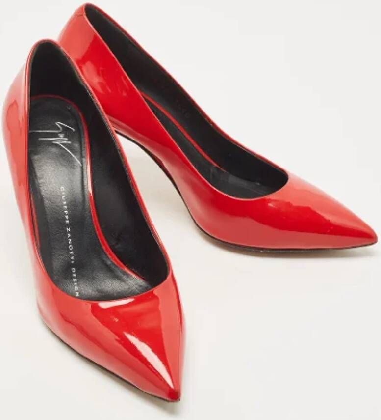 Giuseppe Zanotti Pre-owned Leather heels Red Dames