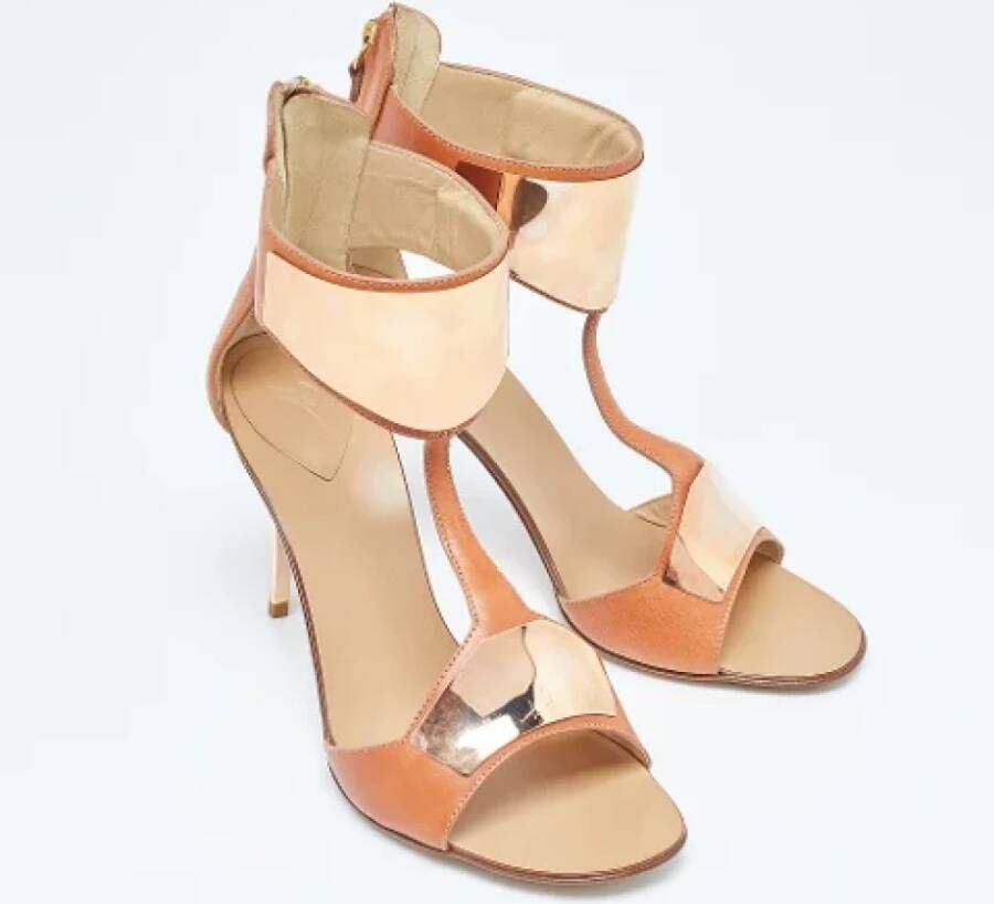 Giuseppe Zanotti Pre-owned Leather sandals Beige Dames