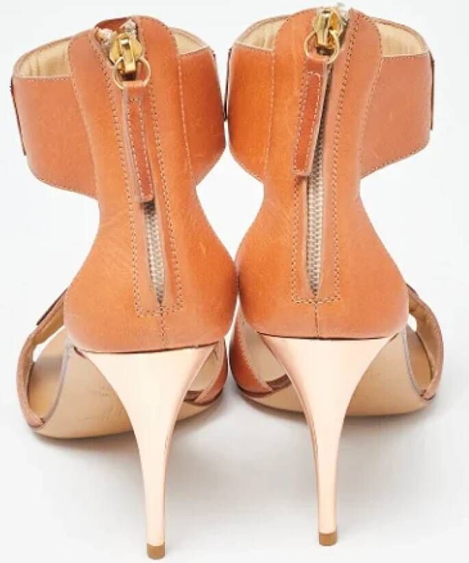 Giuseppe Zanotti Pre-owned Leather sandals Beige Dames