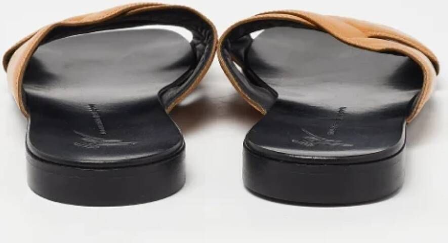 Giuseppe Zanotti Pre-owned Leather sandals Beige Dames