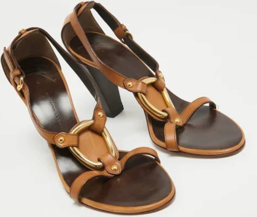 Giuseppe Zanotti Pre-owned Leather sandals Brown Dames