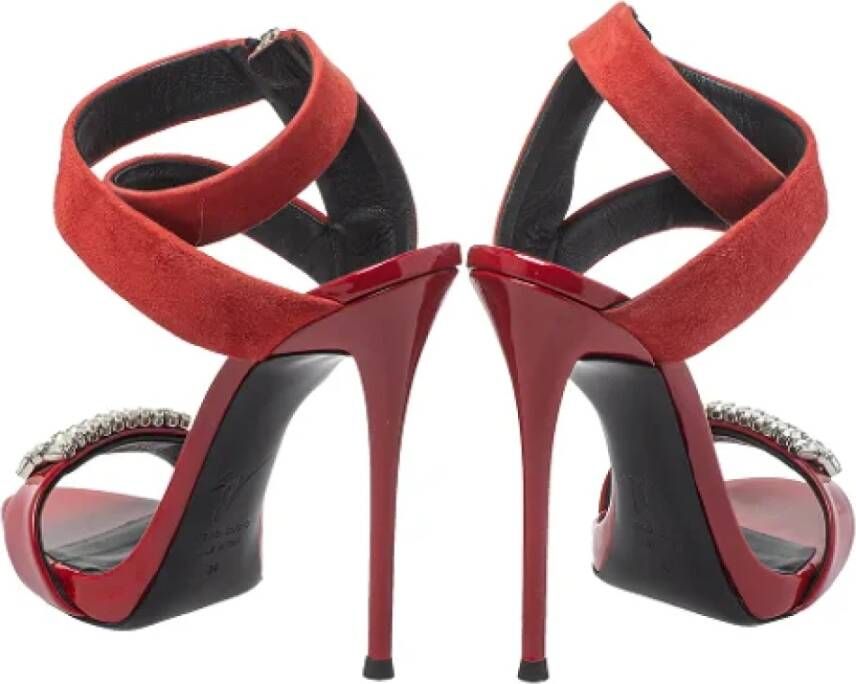 Giuseppe Zanotti Pre-owned Leather sandals Red Dames