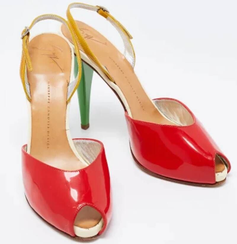 Giuseppe Zanotti Pre-owned Leather sandals Red Dames