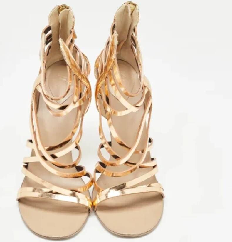 Giuseppe Zanotti Pre-owned Leather sandals Yellow Dames