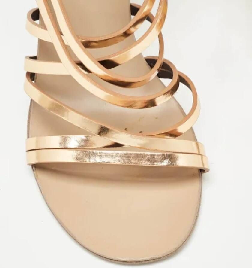 Giuseppe Zanotti Pre-owned Leather sandals Yellow Dames